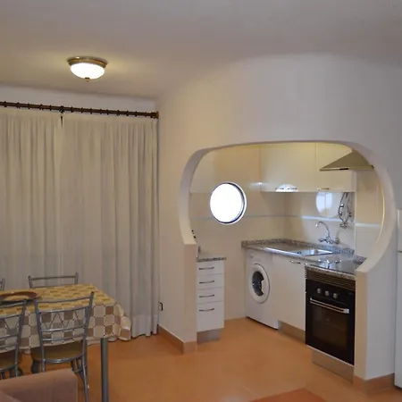 T1 Montechoro C/ Piscina E Wi-fi אלבופיירה