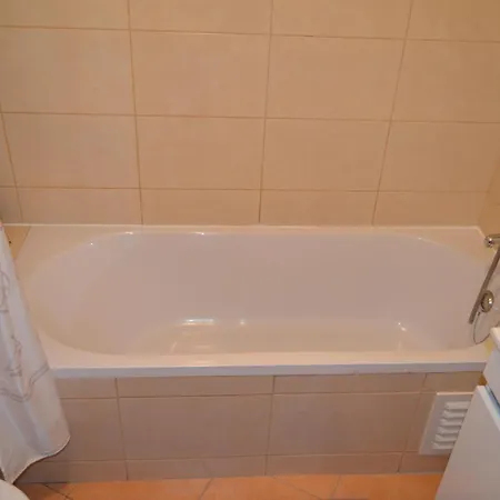 T1 Montechoro C/ Piscina E Wi-fi * אלבופיירה