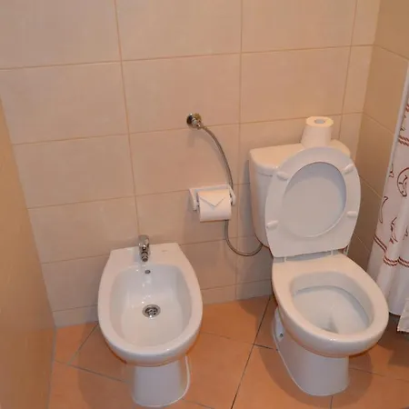 T1 Montechoro C/ Piscina E Wi-fi * Albufeira